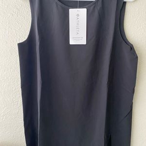 No sleeves women camisole.